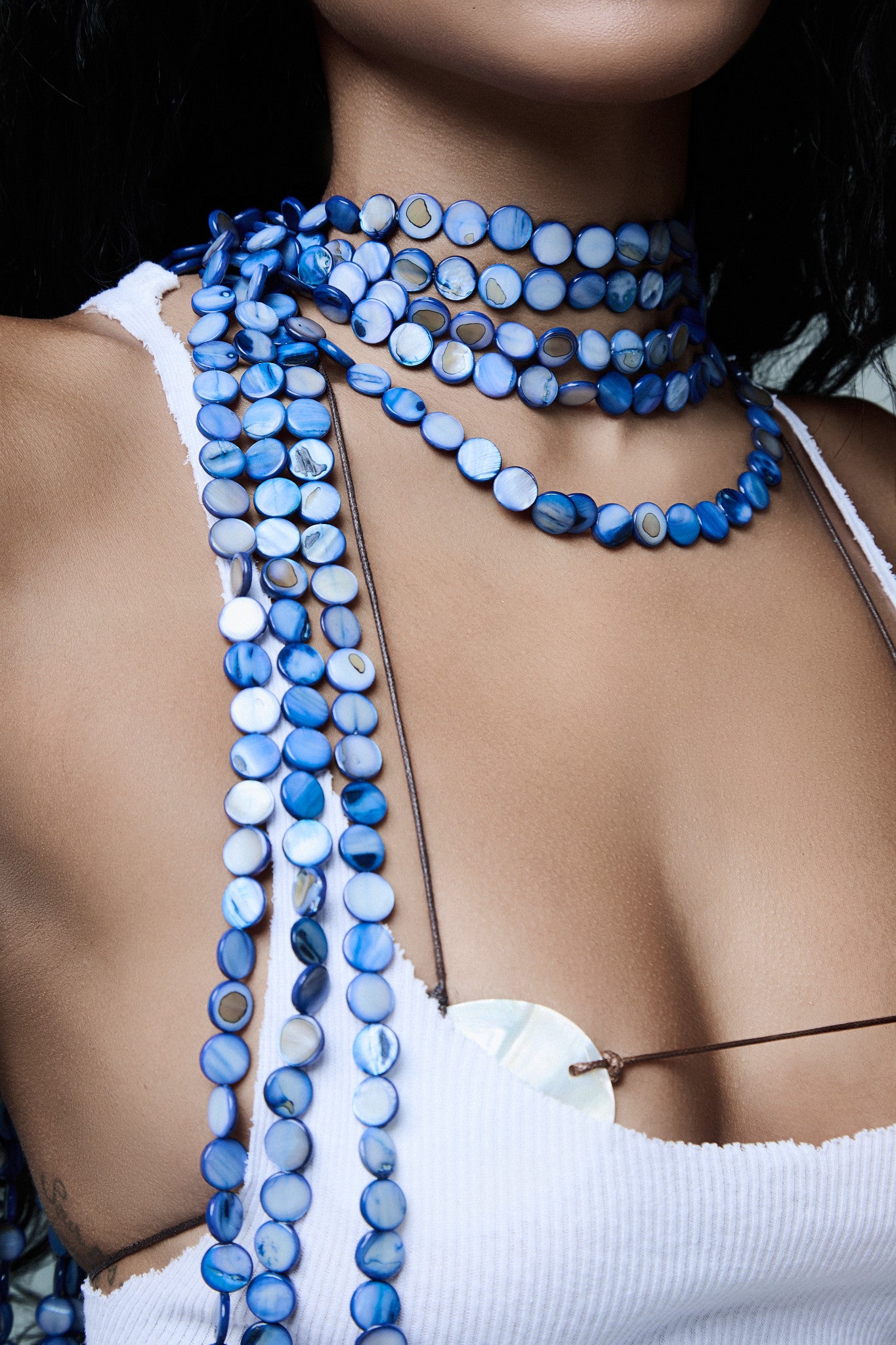 Mother of Pearl Scarf Line Necklace